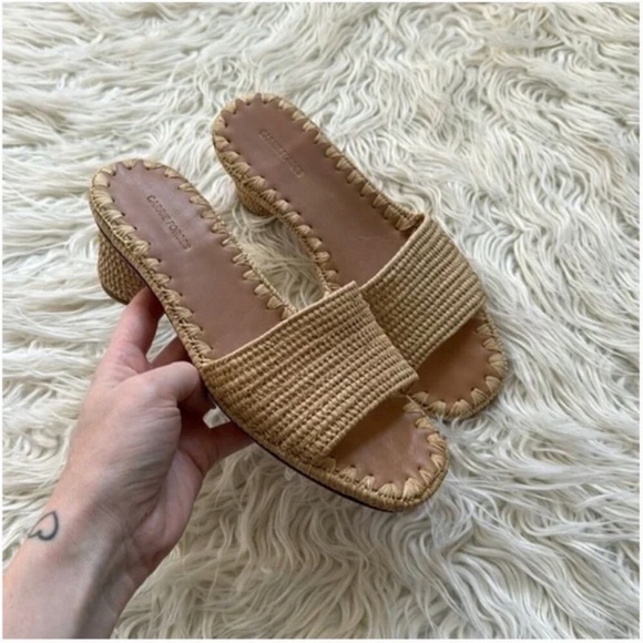 Elegant Tan Woven Mules - Picture 1 of 4